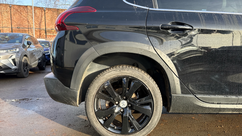 Peugeot 2008 1.2 PureTech 110 Allure Premium 5dr Petrol Estate